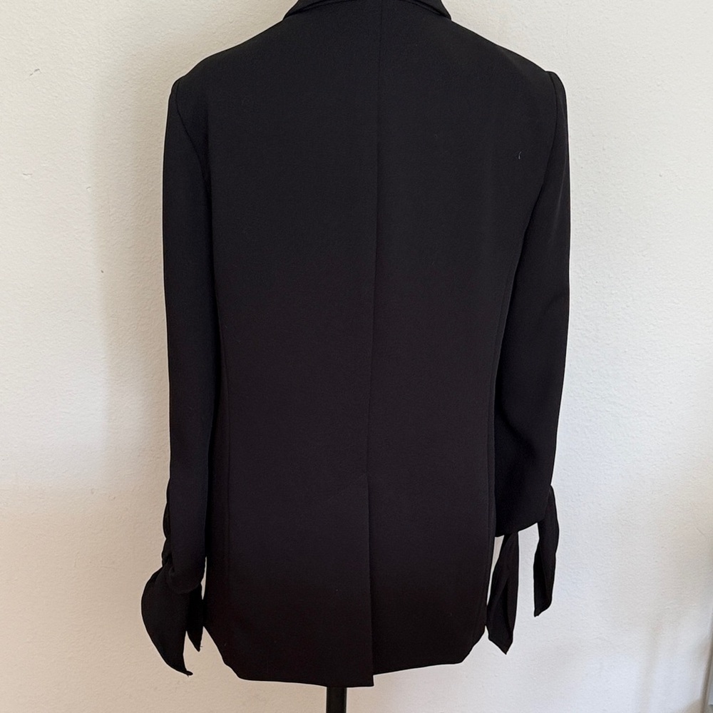 Cartonnier 6 Gorgeous Elegant Black Women's Blazer with sleeve ties great cond - Picture 4 of 9